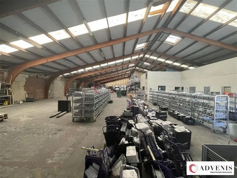 Local d’activités dans Gradignan à louer Photo intérieure– Image 1 sur 8