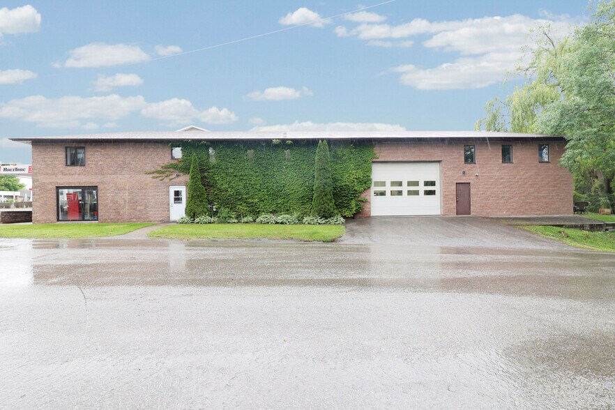 192 Main St N, Uxbridge, ON à vendre - Photo de l’immeuble – Image 3 sur 7