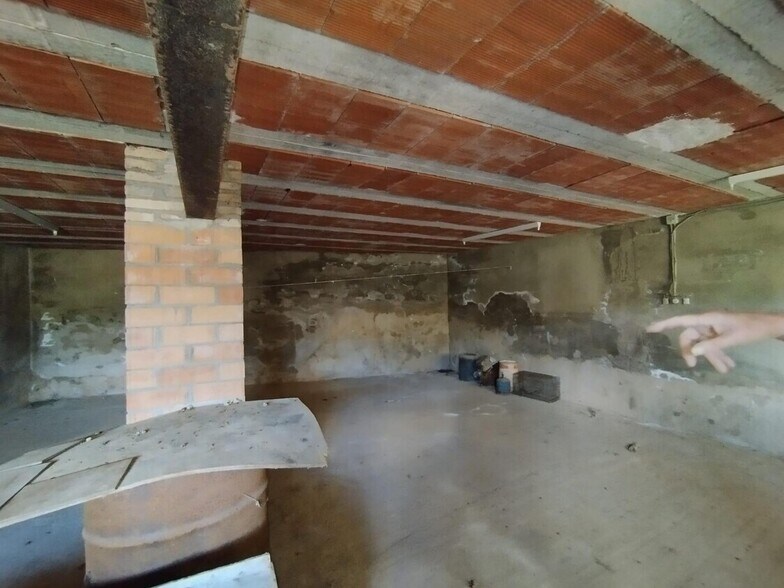 Terrain dans Sant Llorenç Savall, Barcelona à vendre - Photo de l’immeuble – Image 3 sur 18