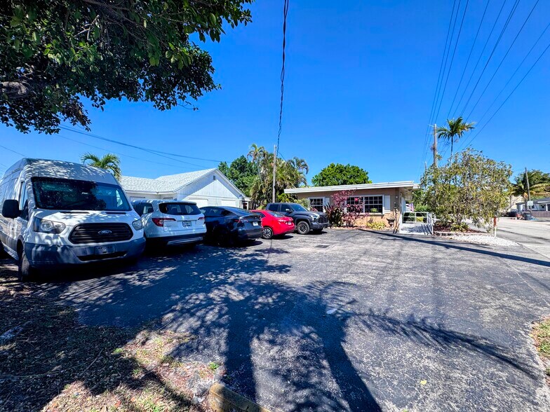 900 N 24th Ave, Hollywood, FL à vendre - Photo de l’immeuble – Image 2 sur 12