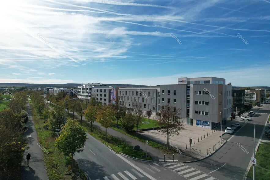 54 Rue Gabriel Lippmann, Bezannes à louer - Aérien – Image 2 sur 5