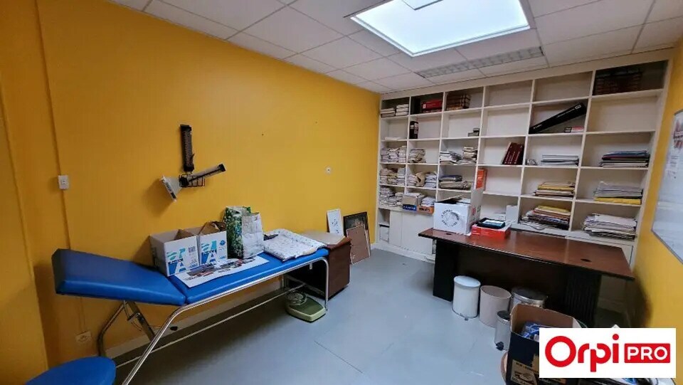 Bureau dans Saint-Brieuc à louer - Photo intérieure – Image 3 sur 7