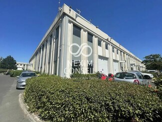 Plus de détails pour 86 Avenue Louis Roche, Gennevilliers - Bureau, Local d'activités à louer