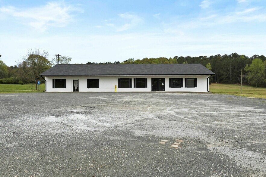 4145 Old Dobbins Bridge Road Rd, Fair Play, SC à louer - Photo principale – Image 1 sur 17