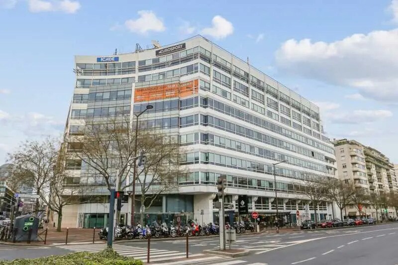 9-15 Rue Rouget De Lisle, Issy-les-Moulineaux à louer - Photo de l’immeuble – Image 1 sur 23