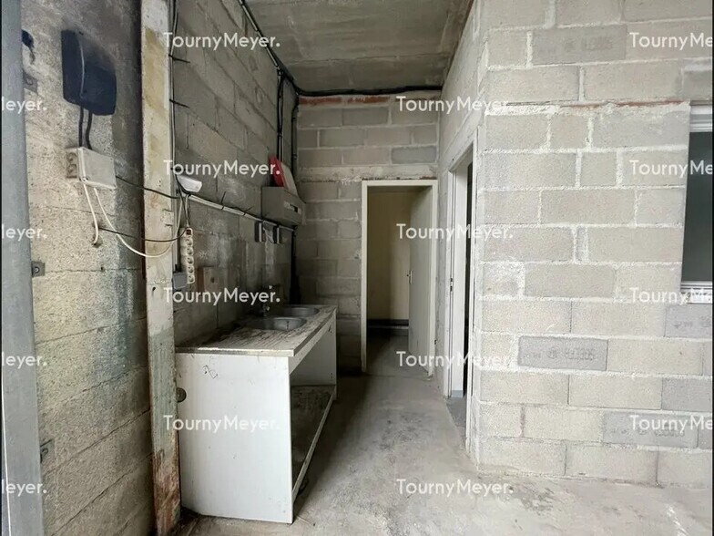 Local d’activités dans Vendargues à louer - Photo intérieure – Image 3 sur 7