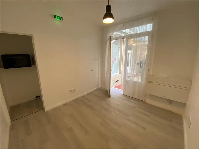 Bureau dans Paris à louer - Photo de l’immeuble – Image 3 sur 6