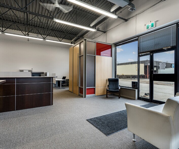 976 Dugald Rd, Winnipeg, MB à louer - Photo intérieure – Image 3 sur 18