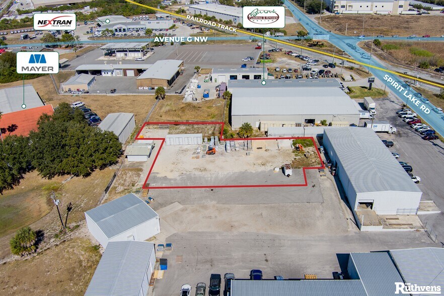 14 Spirit Lake Rd, Winter Haven, FL à louer - Photo de l’immeuble – Image 3 sur 6