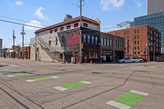 Plus de détails pour 332 E 1st St, Tulsa, OK - Local commercial à louer