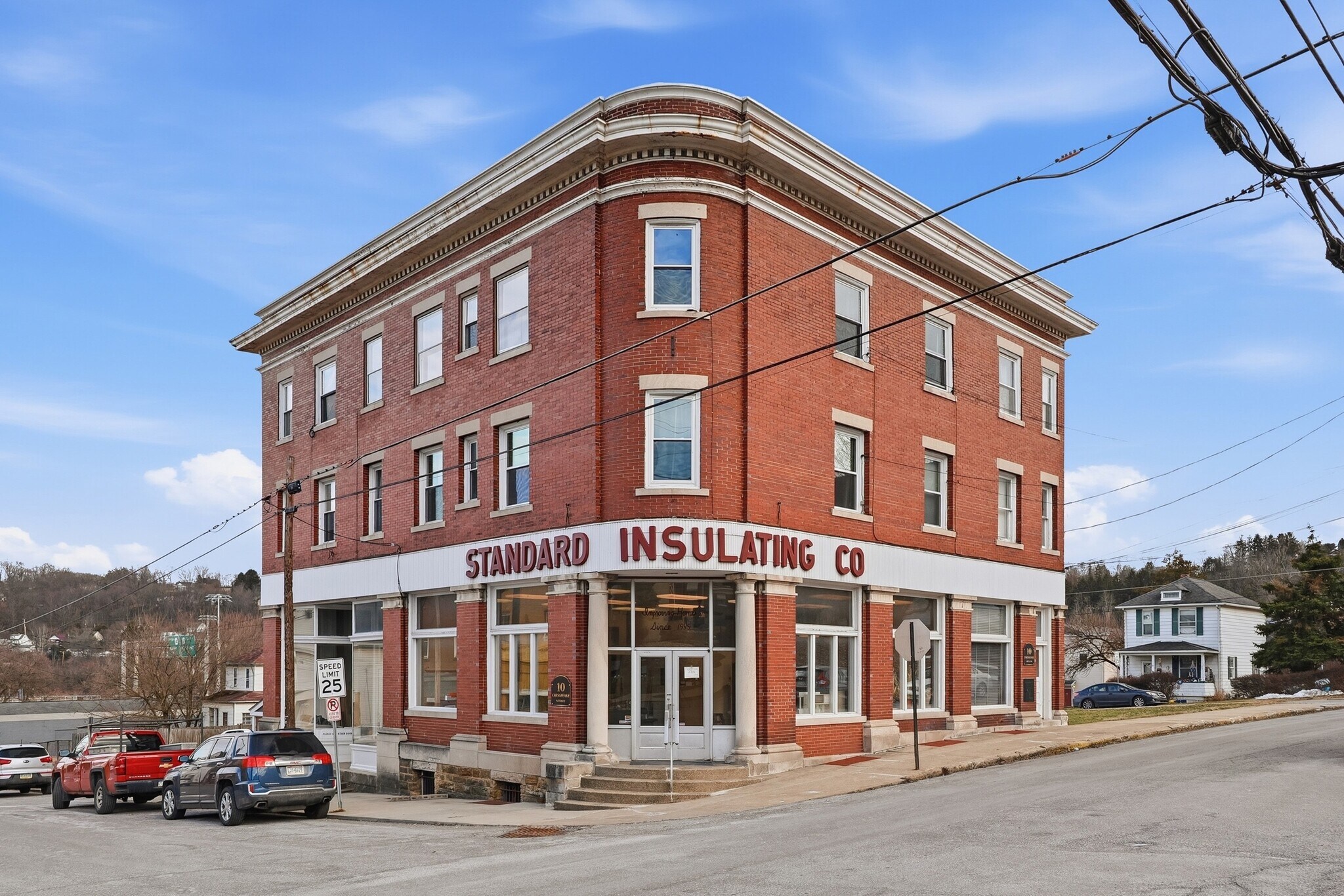10 Chesapeake St, Lyndora, PA à vendre Photo principale– Image 1 sur 50