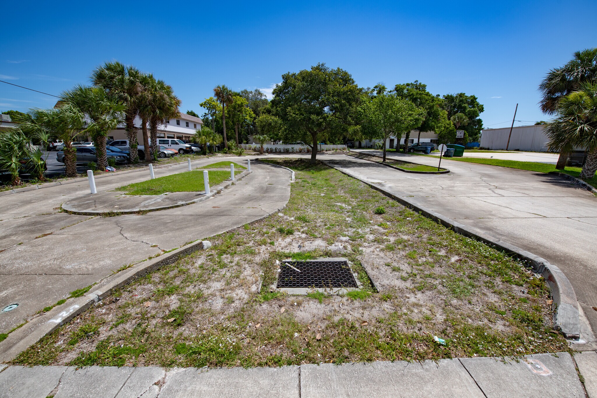 223 Ridgewood Ave, Holly Hill, FL à vendre Photo de l’immeuble– Image 1 sur 20