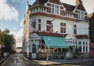 Plus de détails pour 19 Kilburn Ln, Londres - Local commercial à louer
