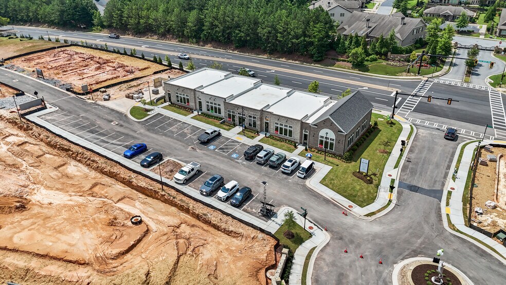 3710 Mathis Airport Pky, Suwanee, GA à vendre - Photo de l’immeuble – Image 2 sur 6