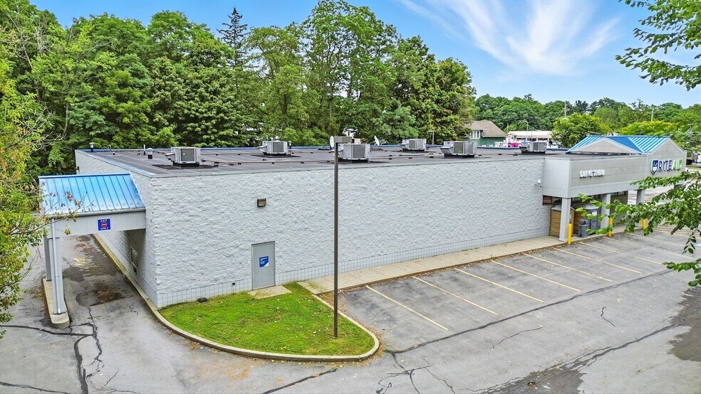 13090 Broadway St, Alden, NY à vendre - Photo de l’immeuble – Image 3 sur 8