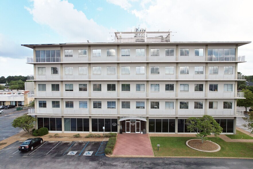 3929 Airport Blvd, Mobile, AL à vendre - Photo de l’immeuble – Image 3 sur 7