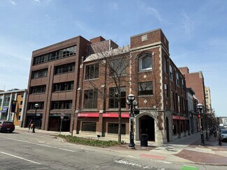 Plus de détails pour 206 S 5th Ave, Ann Arbor, MI - Bureau à louer