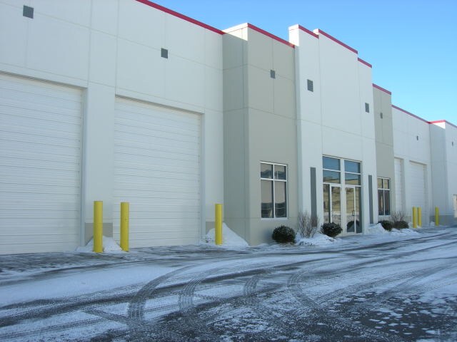 1730 Afton Rd, Sycamore, IL à louer - Photo de l’immeuble – Image 3 sur 13