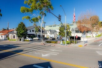 312 Broadway St, Laguna Beach, CA à louer Photo de l’immeuble– Image 2 sur 7