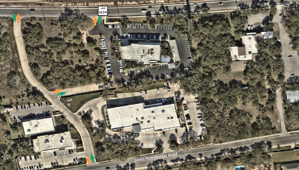 3510 N Loop 1604 E, San Antonio, TX à louer - Aérien – Image 2 sur 11