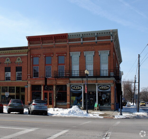 104 Louisiana Ave, Perrysburg, OH à louer - Photo de l’immeuble – Image 2 sur 3