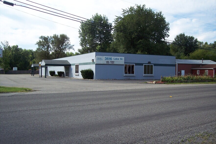 3614-3616 Lake St, Kalamazoo, MI à louer - Photo de l’immeuble – Image 1 sur 4