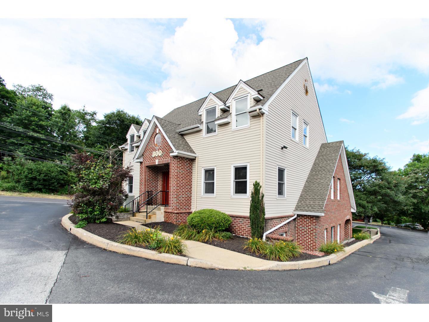 2500 E High St, Pottstown, PA à vendre Photo de l’immeuble– Image 1 sur 28