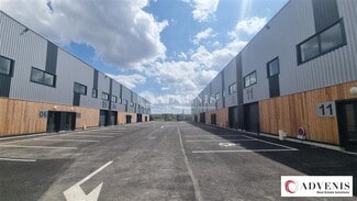 Plus de détails pour Local d'activités à louer