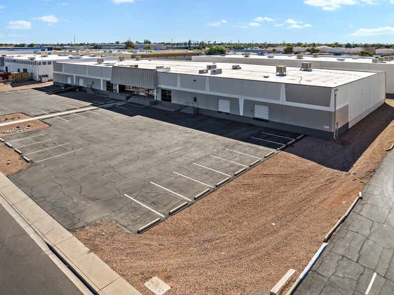 819 W Fairmont Dr, Tempe, AZ à louer - Photo de l’immeuble – Image 2 sur 14