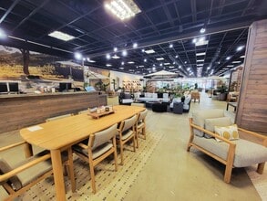 422 S Lake Ave, Pasadena, CA à louer Photo intérieure– Image 2 sur 7