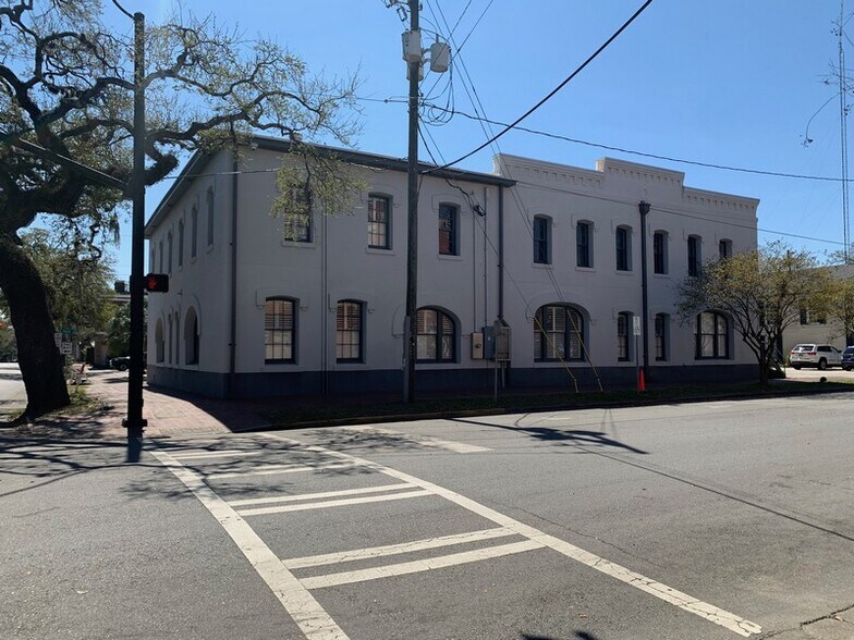 570 E York St, Savannah, GA à vendre - Photo de l’immeuble – Image 2 sur 10