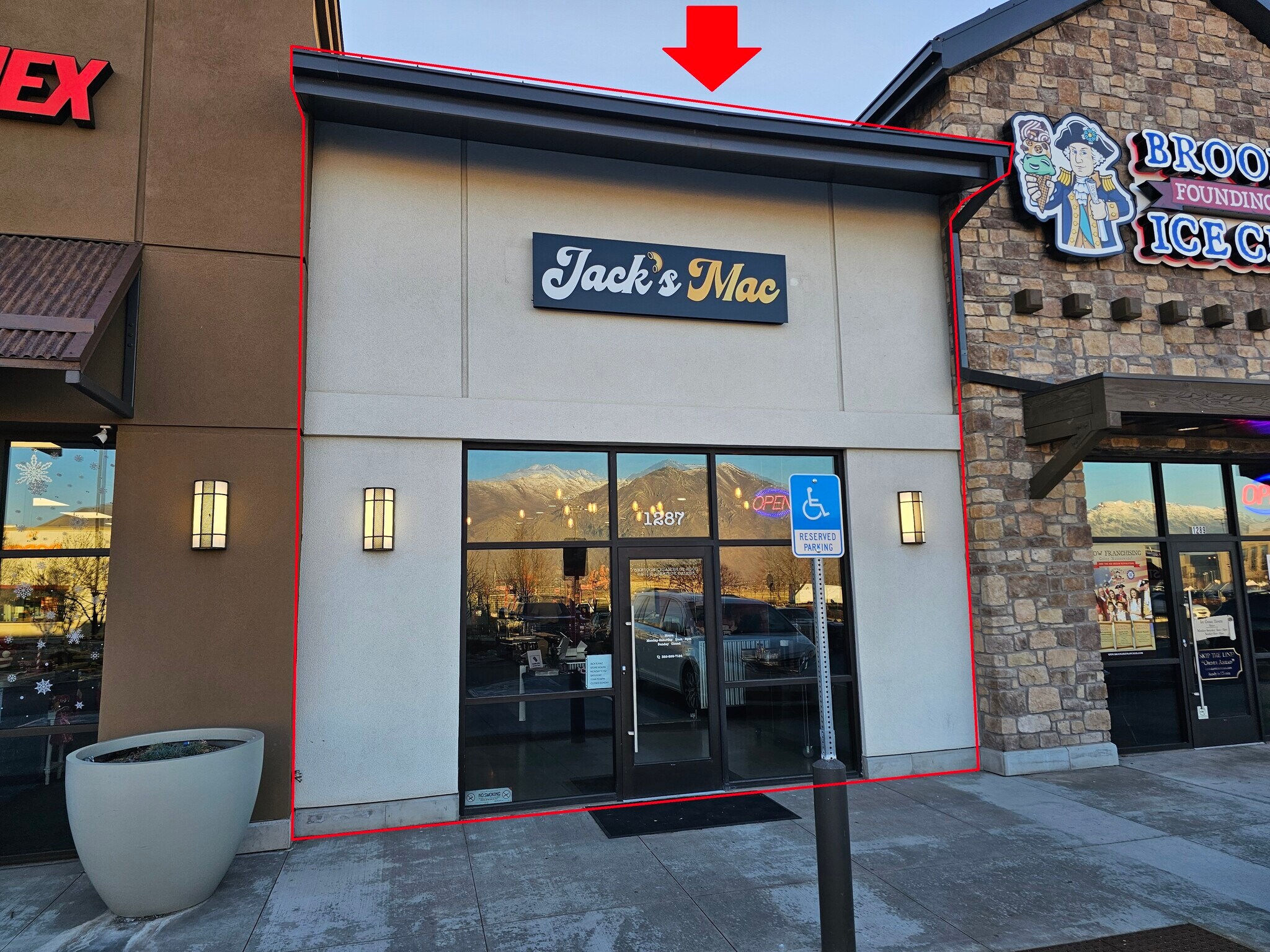 1289 N Canyon Creek Pky, Spanish Fork, UT à louer Photo principale– Image 1 sur 26