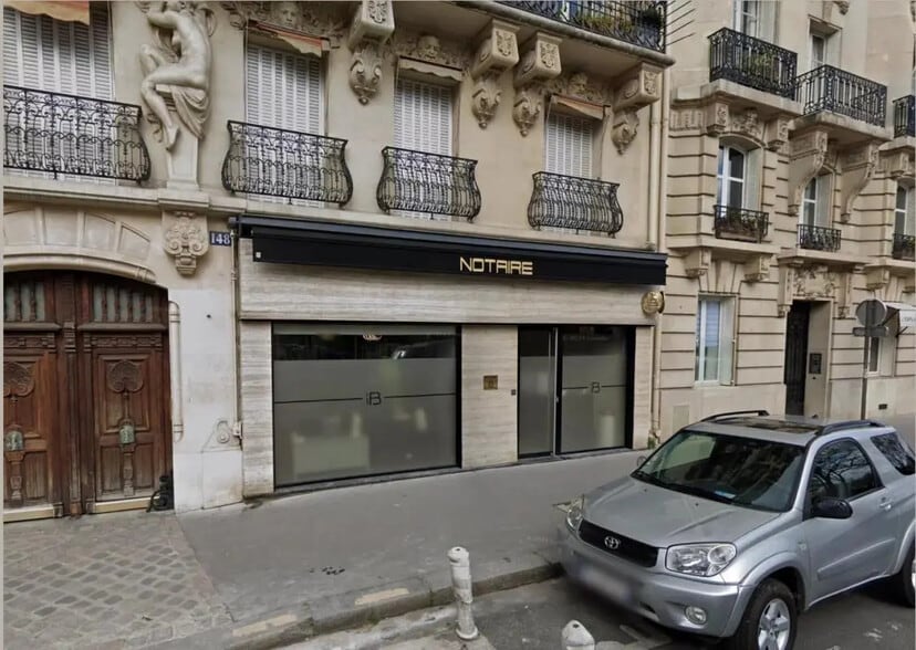 Local commercial dans Paris à louer - Photo de l’immeuble – Image 1 sur 4