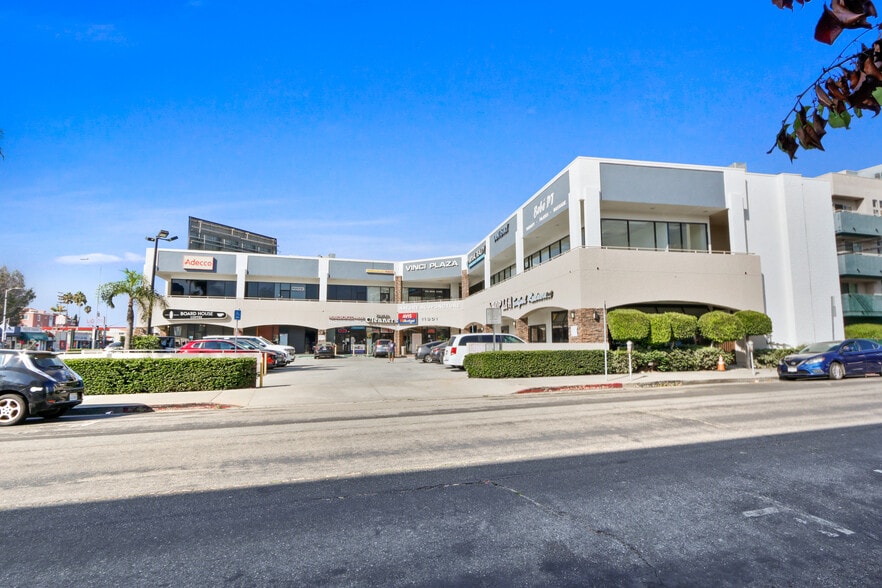 11901 Santa Monica Blvd, Los Angeles, CA à louer - Photo de l’immeuble – Image 2 sur 8