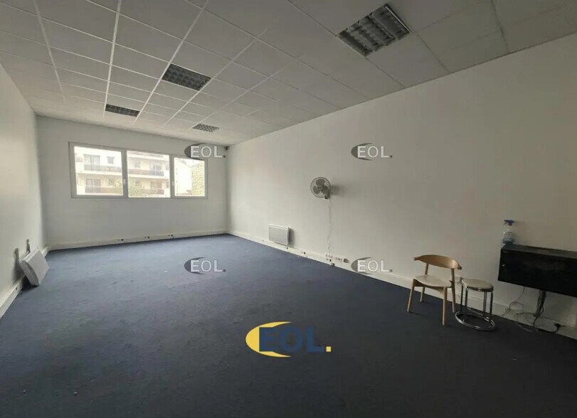 Bureau dans Vincennes à louer - Photo de l’immeuble – Image 3 sur 4