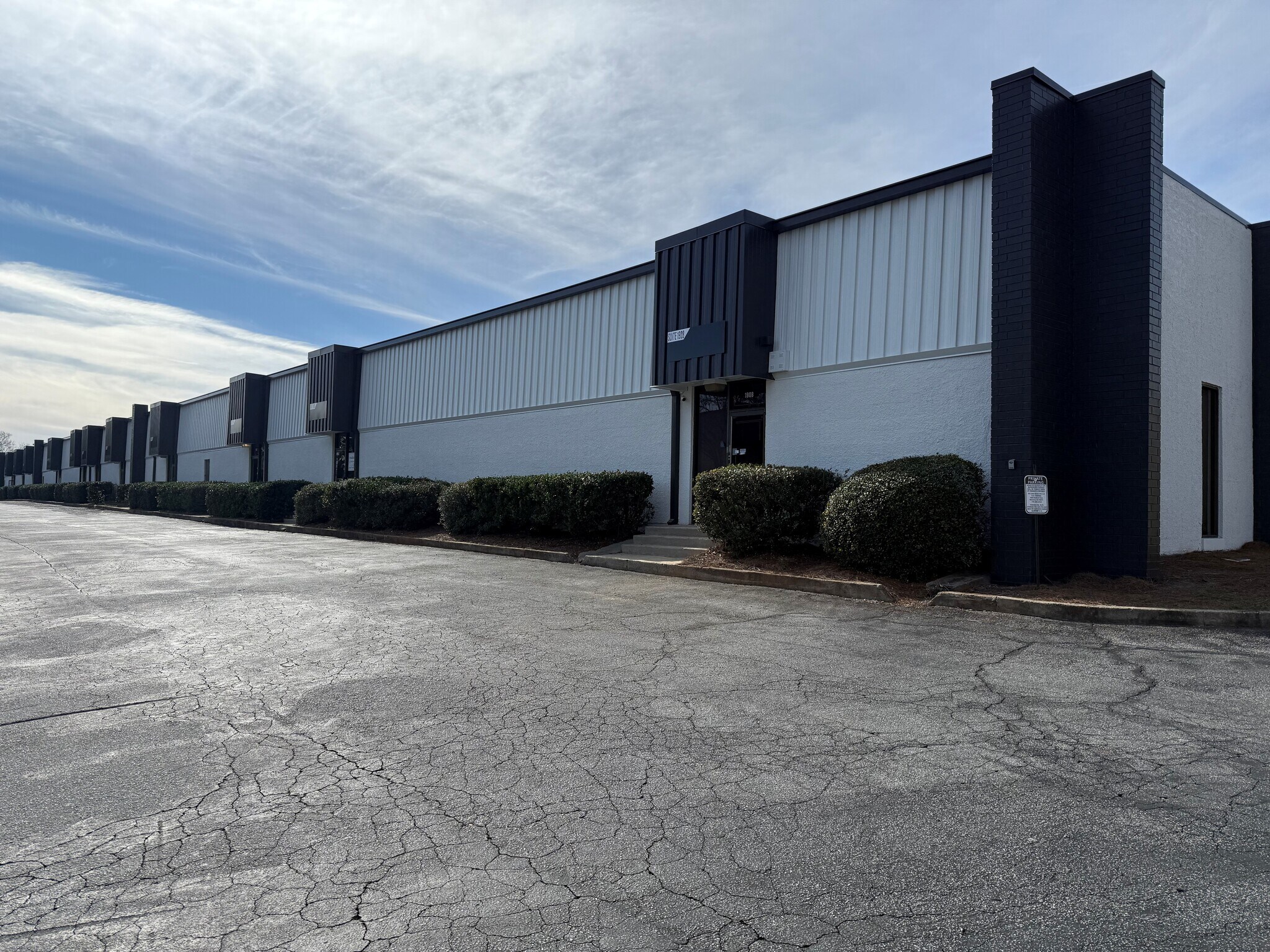 1870 Forge St, Tucker, GA à louer Photo principale– Image 1 sur 4