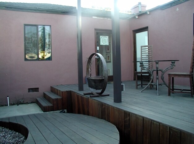 3379-3383 Robertson Pl, Los Angeles, CA à louer - Photo de l’immeuble – Image 3 sur 8