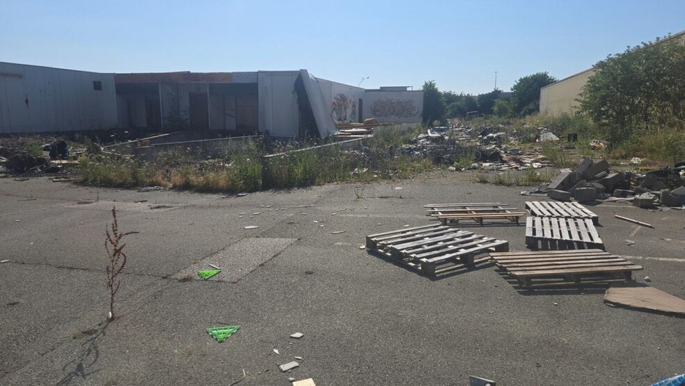 Terrain dans Dreux à vendre - Photo de l’immeuble – Image 3 sur 4