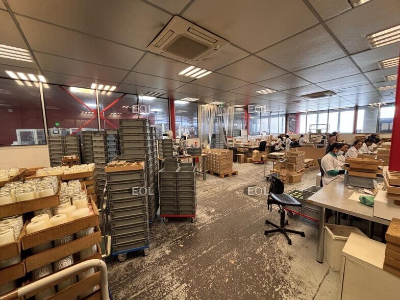 Industriel/Logistique dans Argenteuil à vendre - Photo intérieure – Image 3 sur 6