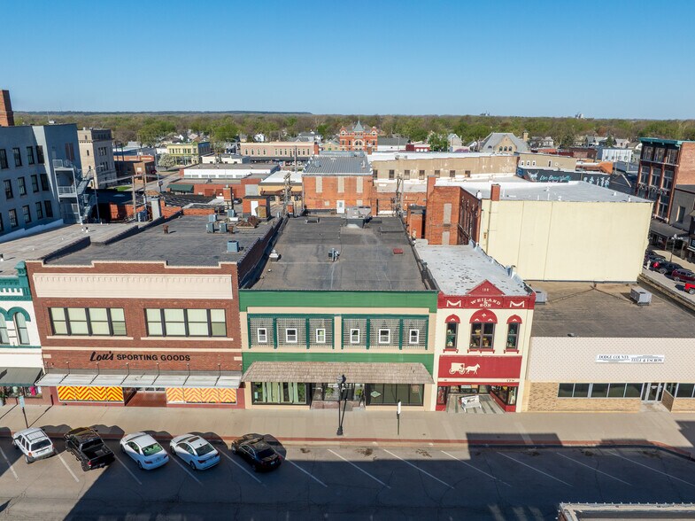 529 N Main St, Fremont, NE à louer - Photo de l’immeuble – Image 3 sur 5