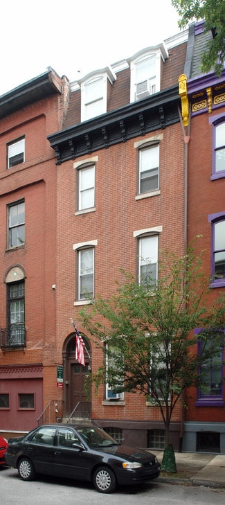 Plus de détails pour 2129 Pine St, Philadelphia, PA - Logement à vendre