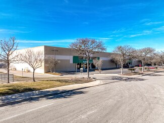 Plus de détails pour 11105-11119 Landmark 35 Dr, San Antonio, TX - Industriel/Logistique à louer
