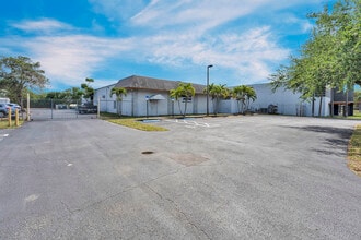 4790 NW 157th St, Miami Gardens, FL à louer Photo intérieure– Image 2 sur 16
