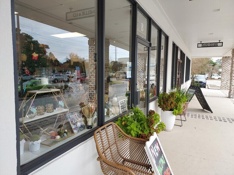 976 Houston Northcutt Blvd, Mount Pleasant, SC à louer - Photo de l’immeuble – Image 3 sur 12