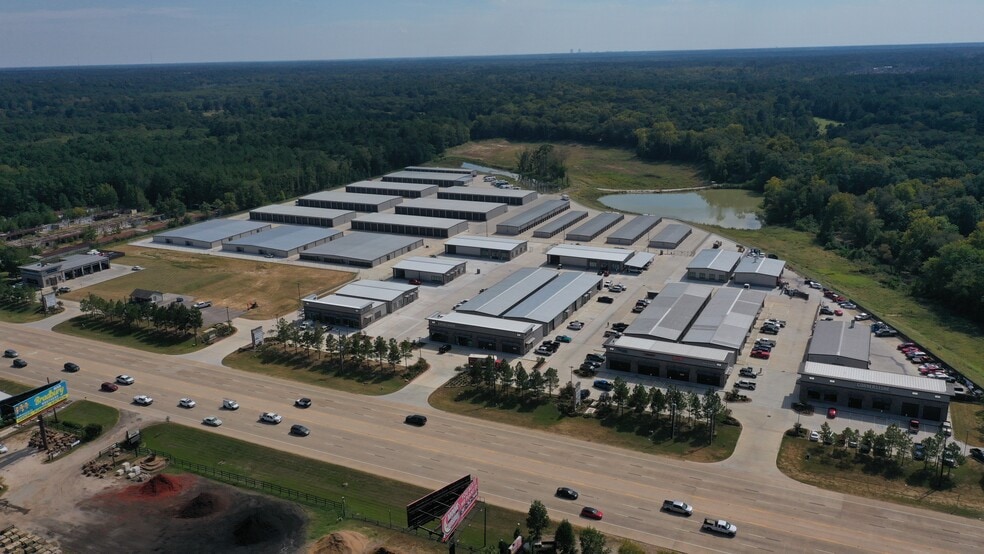 6427 Highway 105, Conroe, TX à louer - Aérien – Image 2 sur 8
