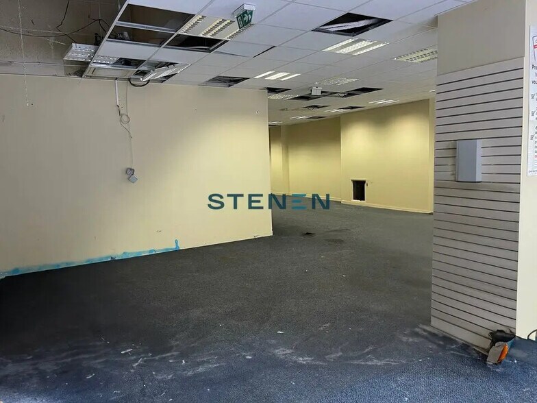 Local commercial dans Marseille à vendre - Photo intérieure – Image 2 sur 7