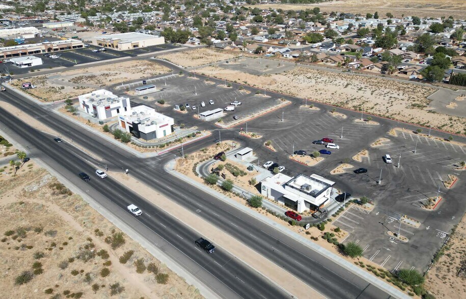 850 S China Lake Blvd, Ridgecrest, CA à louer - Photo de l’immeuble – Image 2 sur 3