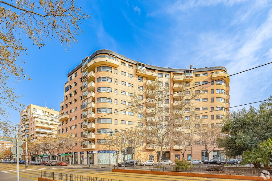 Immeuble residentiel dans València, Valencia à vendre - Photo principale – Image 1 sur 1
