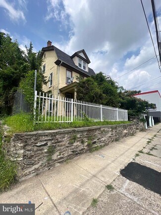 Plus de détails pour 321 E Price St, Philadelphia, PA - Logement à vendre