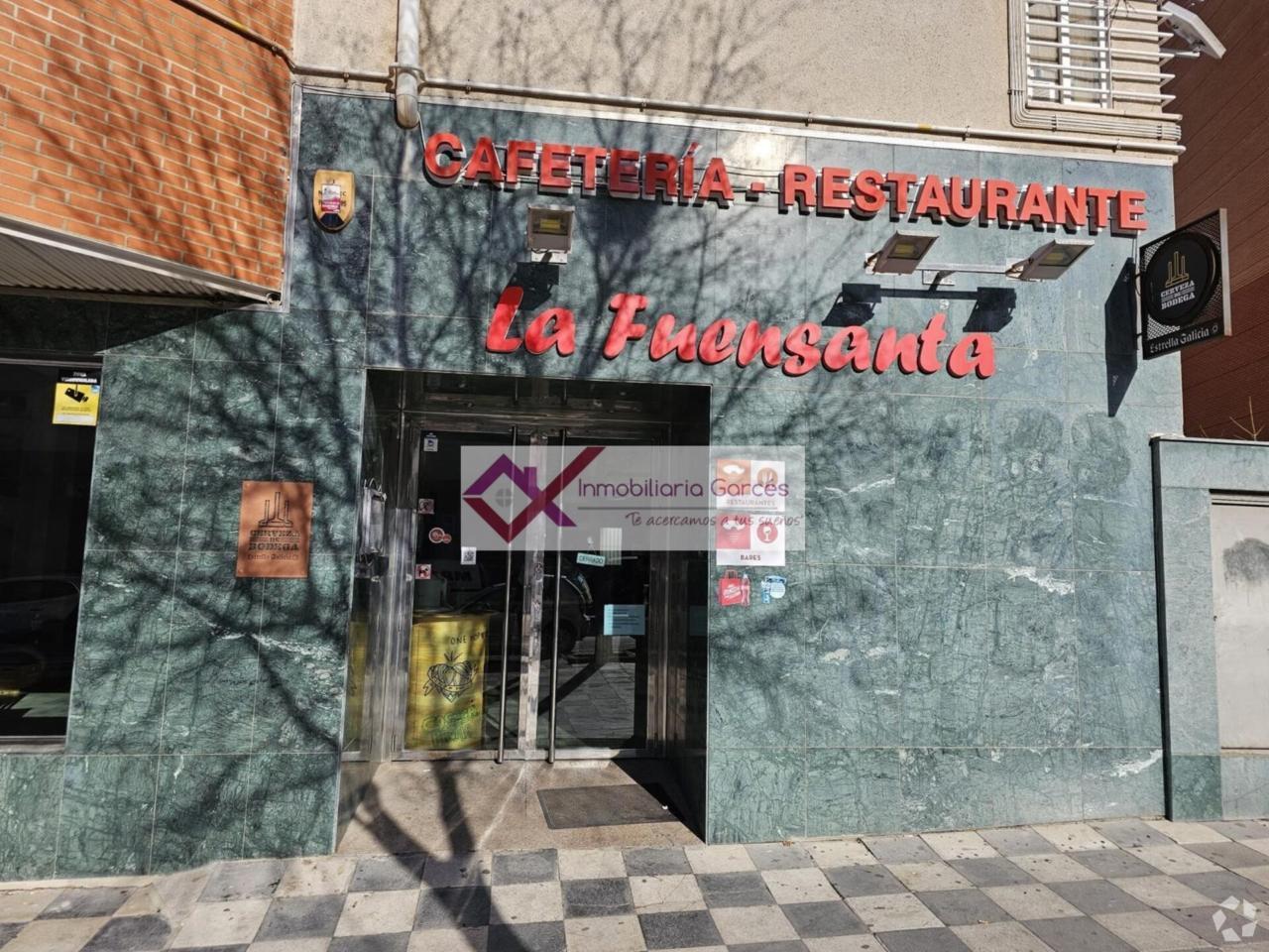 Local commercial dans Cuenca, Cuenca à louer Photo intérieure– Image 1 sur 2